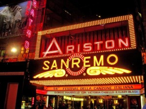 il-teatro-dell-ariston-a-sanremo-image-6773-article-ajust_930