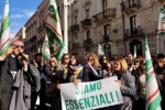 L'avvocato Benincasa alla manifestazione degli assistenti di sostegno