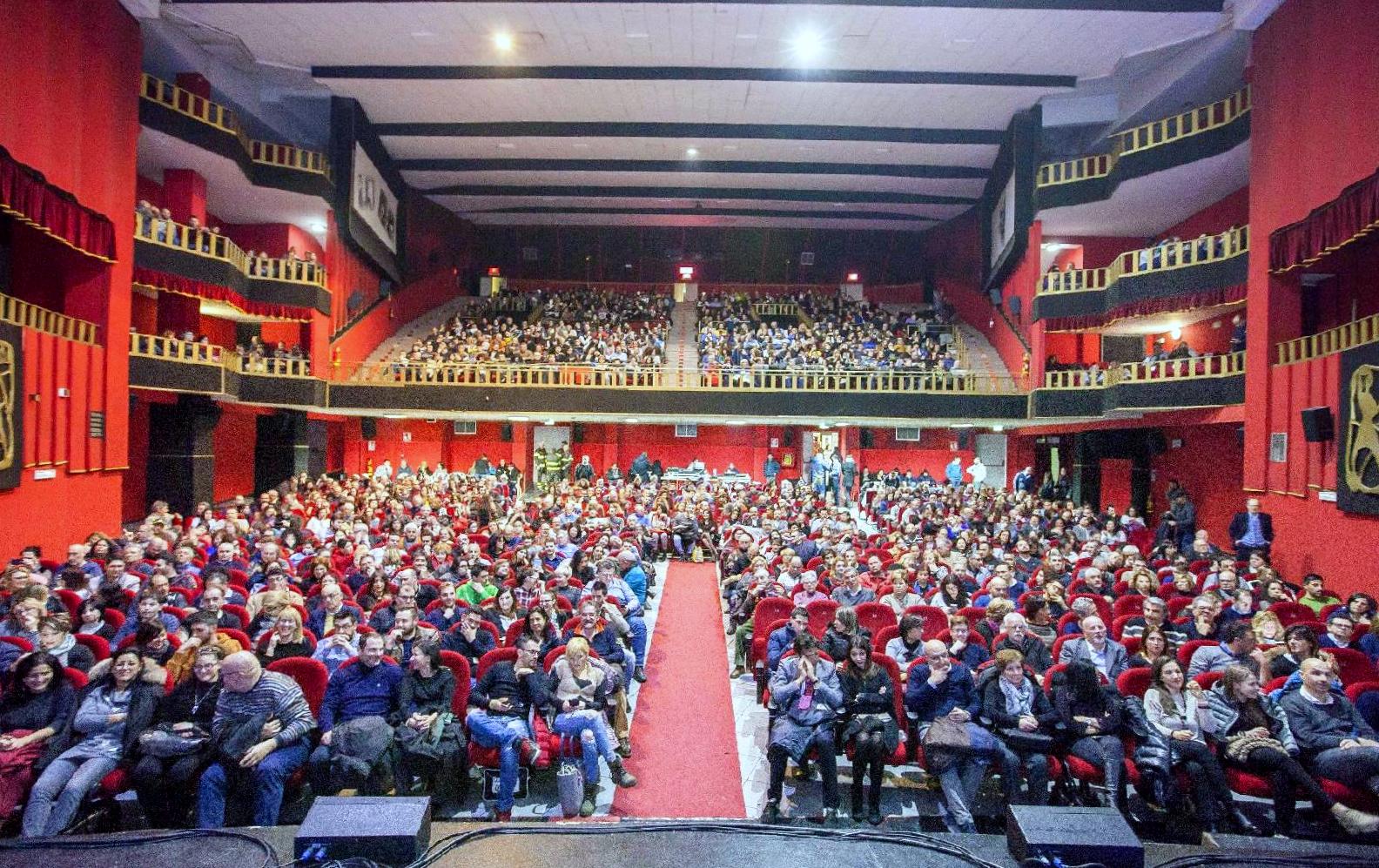 Il teatro Nestor di Frosinone (foto: vocidibanda.it)