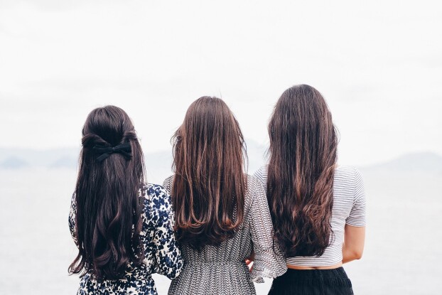 pexels-women-1838768_1920